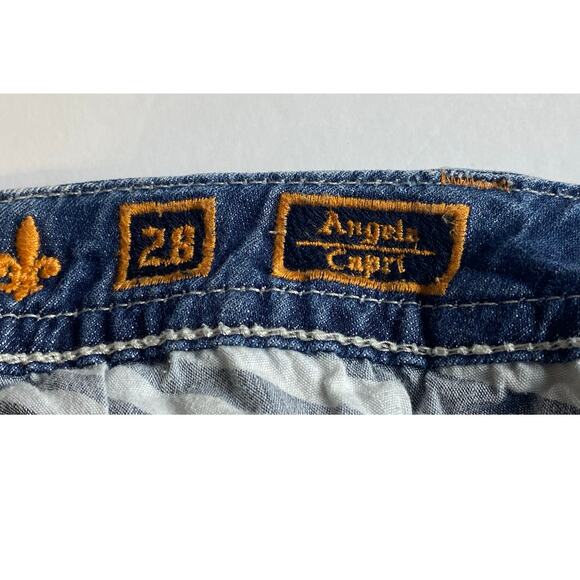 Rock Revival Angela Blue Denim Distressed Capri Jeans Women's Size 28 - Picture 6 of 10